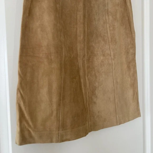 Ann Taylor Petites 100% Leather Skirt Tan Camel Size 2P - Picture 3 of 10